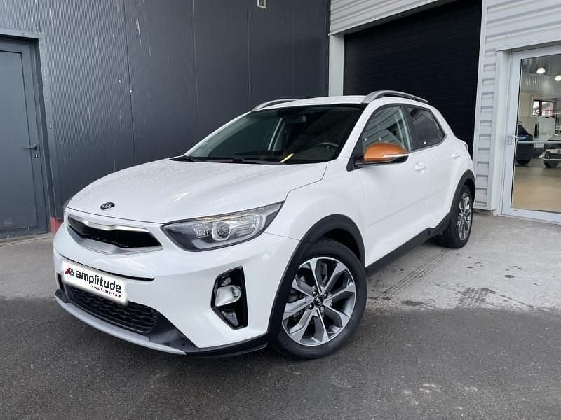 Occasion Kia Stonic 120 ch (88 kW) 2019 Blanc cã©leste SUV