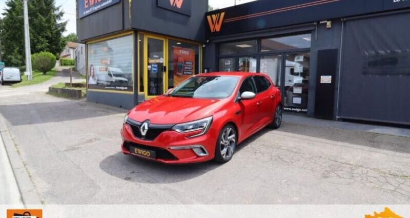 Rouge Utilisé 2018 Renault Mégane GT GT Coupé | 14 989 € - Image 1/4