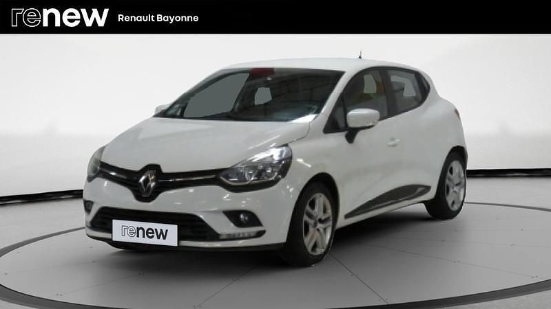 Blanc Utilisé 2017 Renault Clio IV Zen Citadine | 12 990 € (Prix juste) - Image 1/4