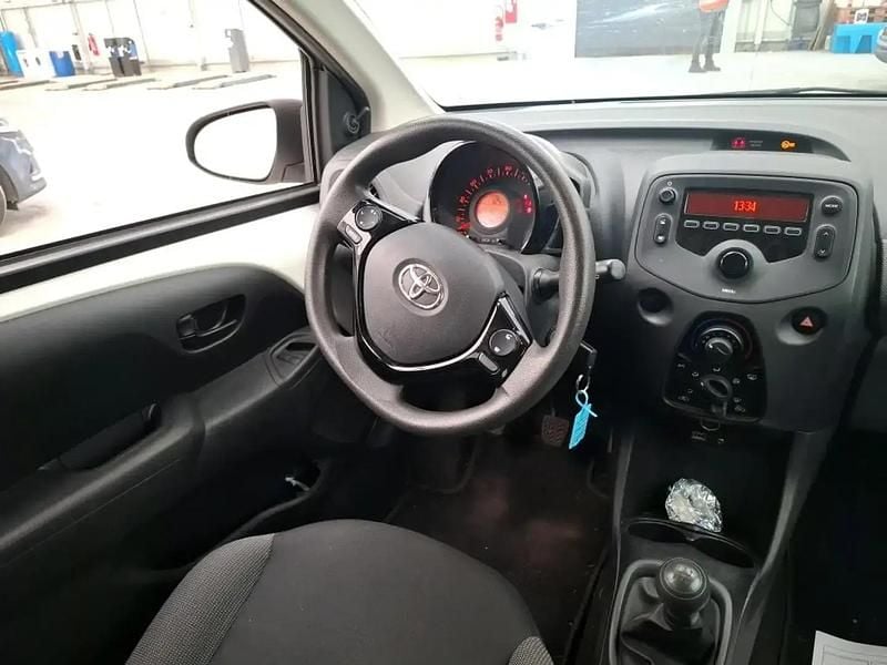 Blanc Utilisé 2019 Toyota Aygo Citadine | 9 699 € (Super prix) - Image 1/4