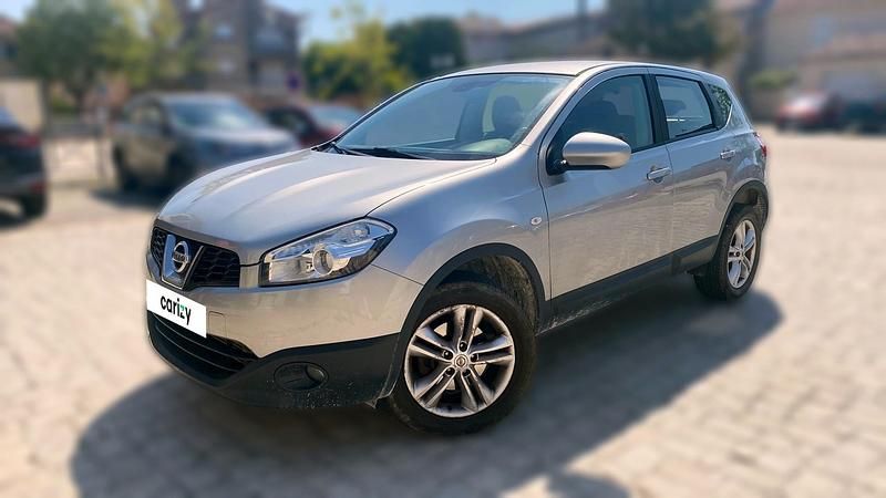Gris Utilisé 2011 Nissan Qashqai Tekna SUV | 7 990 € (Bon prix) - Image 1/4