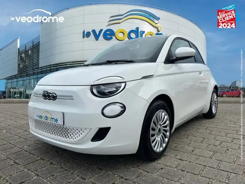 Blanc Utilisé 2022 Fiat 500e Action Berline | 13 499 € (Prix juste) - Image 1/4
