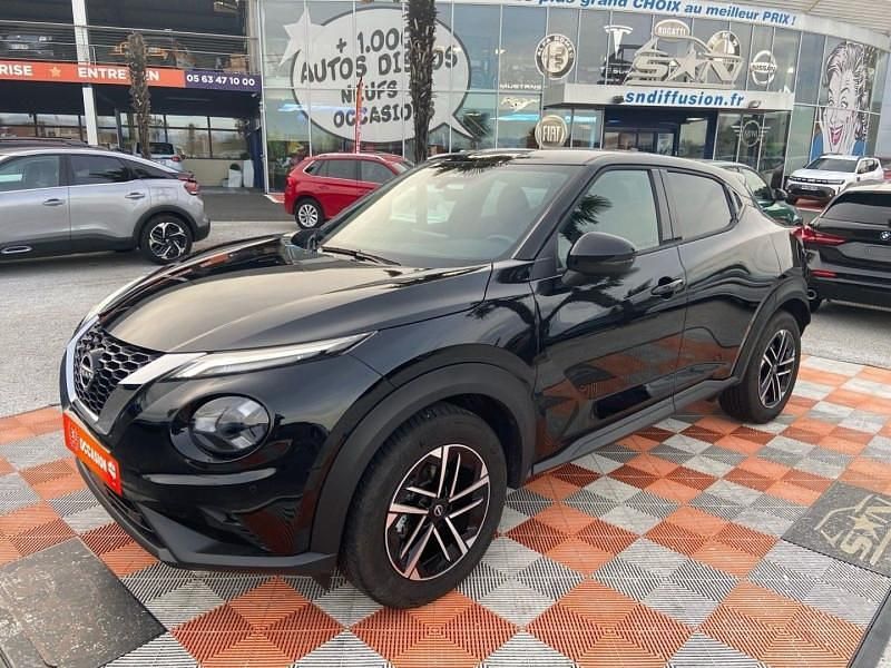 Noir Occasion 2025 Nissan Juke N-Connecta SUV | 20 880 € (Prix juste) - Image 1/4