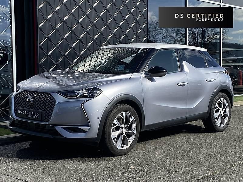 Gris Utilisé 2020 DS Automobiles DS3 Crossback E-Tense Grand Chic SUV | 16 990 € (Prix juste) - Image 1/4