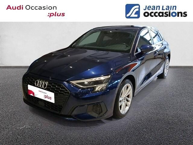 Bleu navarre métallisé Occasion 2022 Audi A3 Business | 23 390 € (Prix juste) - Image 1/4