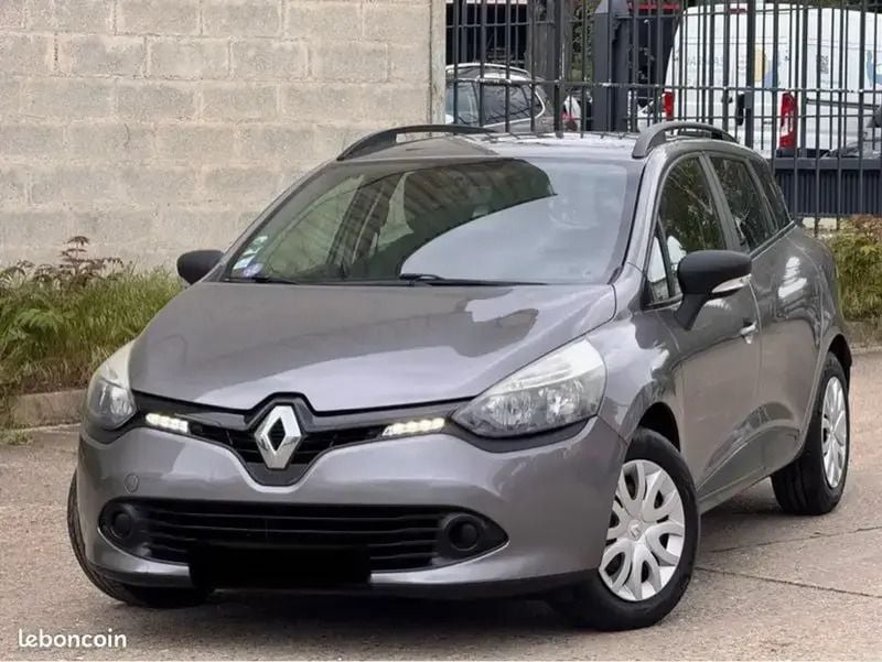Gris Utilisé 2016 Renault Clio GrandTour Break | 6 490 € - Image 1/4