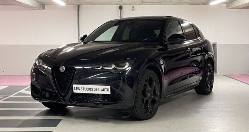 Bleu Utilisé 2023 Alfa Romeo Stelvio Competizione SUV | 51 950 € - Image 1/4
