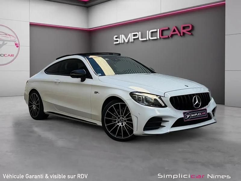 Blanc Occasion 2020 Mercedes C220 AMG line Coupé | 34 980 € (Prix cher) - Image 1/4