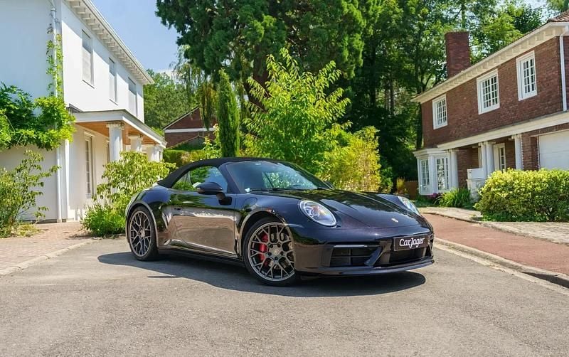 Noir Utilisé 2019 Porsche 911 Carrera 4S Cabriolet Cabriolet | 144 990 € (Prix juste) - Image 1/4