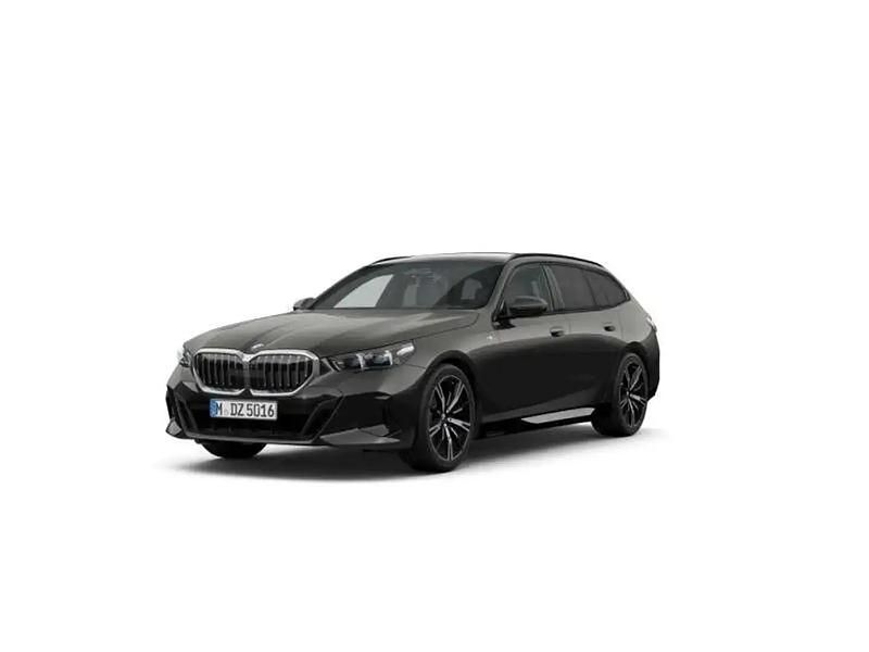 Gris Utilisé 2025 BMW 520 Sport Line Break | 61 435 € (Prix cher) - Image 1/4