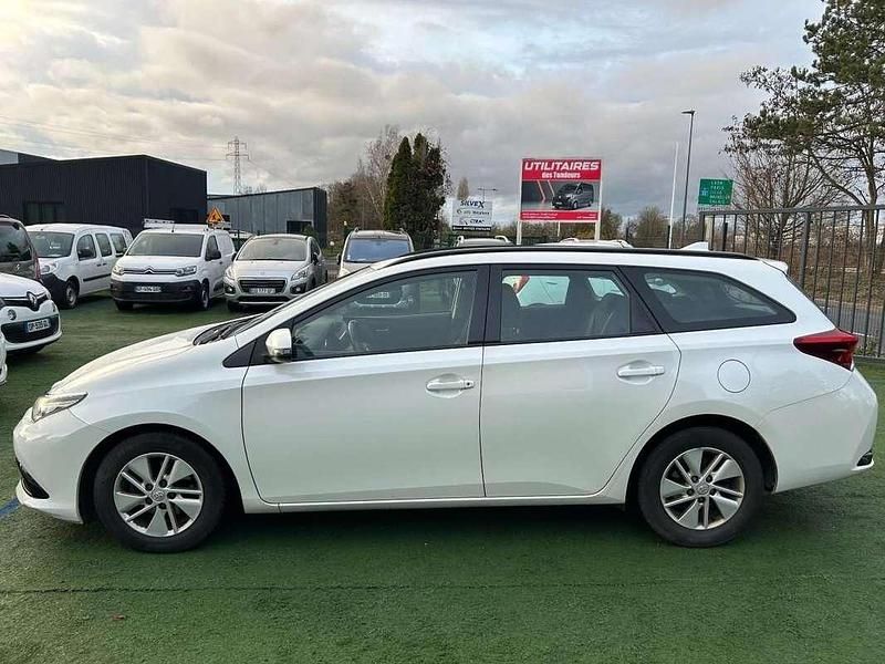 Occasion Toyota Auris Touring Sports 91 ch (66 kW) 2018 Blanc Break
