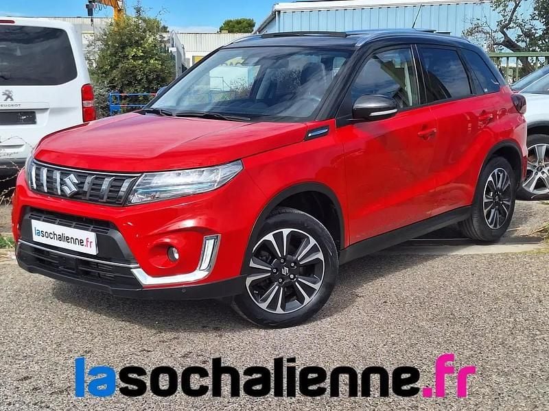 Rouge Utilisé 2023 Suzuki Vitara Style SUV | 19 990 € (Prix juste) - Image 1/4