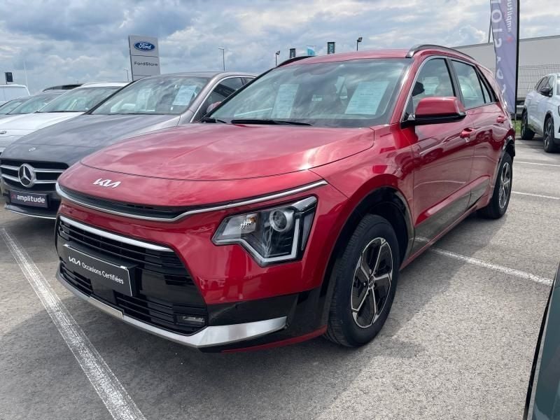 Rouge Utilisé 2022 Kia Niro Active SUV | 25 999 € (Prix juste) - Image 1/4