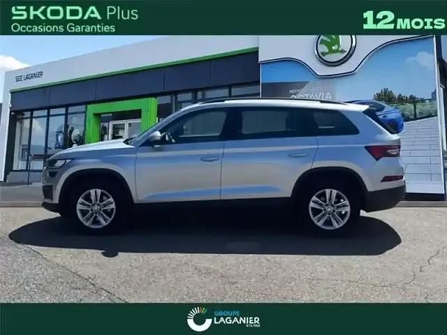 Gris clair, gris argent Occasion 2022 Skoda Kodiaq SUV | 27 990 € (Bon prix) - Image 1/3