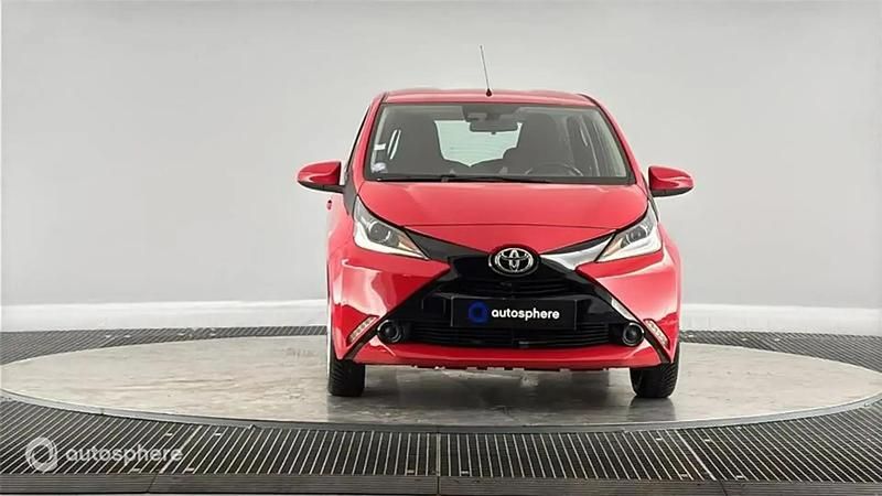 Occasion Toyota Aygo X-play 69 ch (50 kW) 2016 Rouge Citadine
