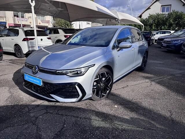 Utilisé 2025 VW Golf VIII | 32 890 € (Prix assez cher) - Image 1/4