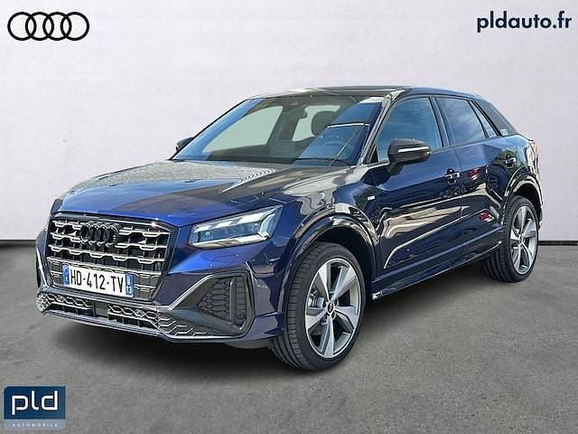 Bleu navarre métallisé Utilisé 2025 Audi Q2 Black Edition SUV | 45 500 € - Image 1/4