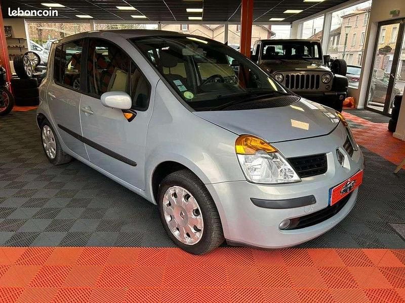Occasion Renault Modus 99 ch (72 kW) 2006 Monospace