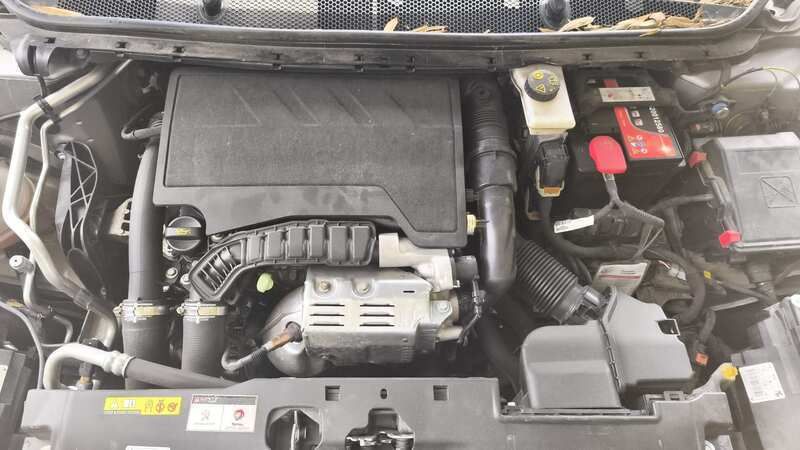 Image 3/3