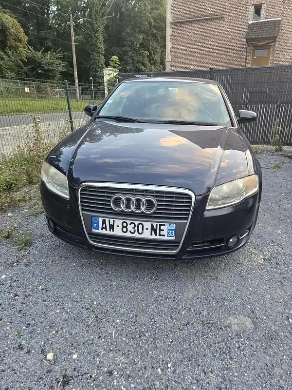 Utilisé 2005 Audi A4 Ambiente Berline | 2 100 € - Image 1/4