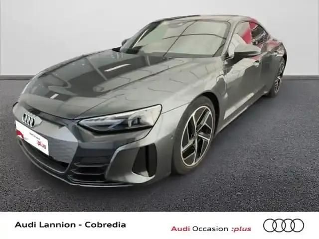 Gris daytona nacré Utilisé 2022 Audi e-tron GT quattro Sport Berline | 65 990 € (Prix juste) - Image 1/4