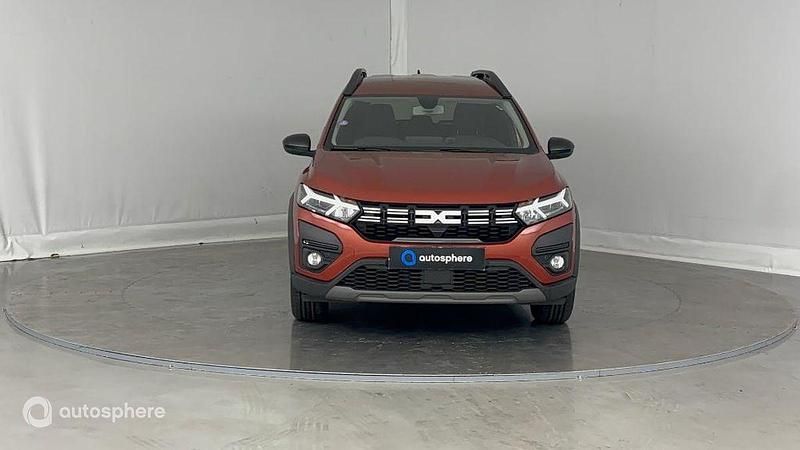 Image 2/4
