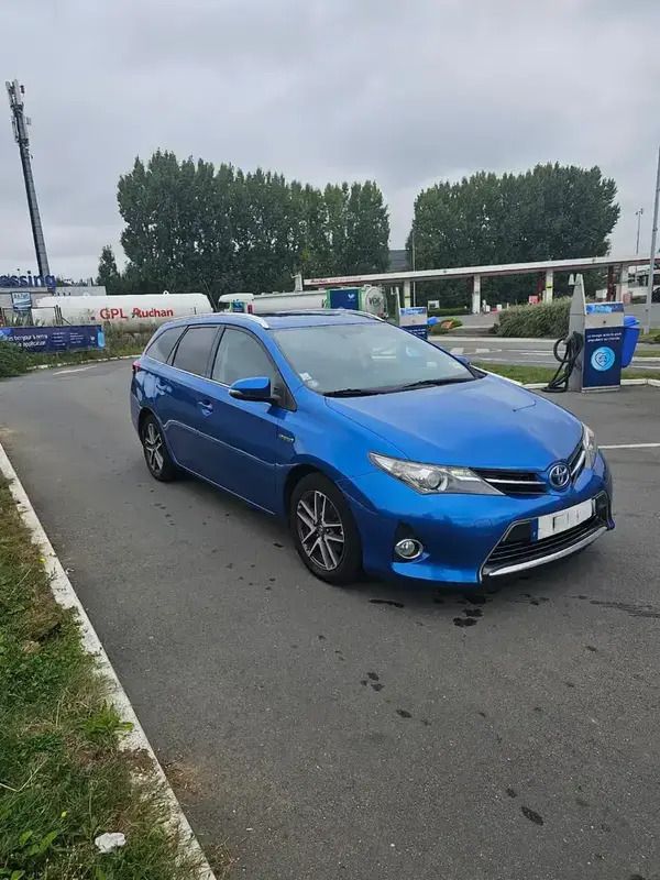 Utilisé 2015 Toyota Auris Touring Sports Break | 12 000 € (Prix juste) - Image 1/4