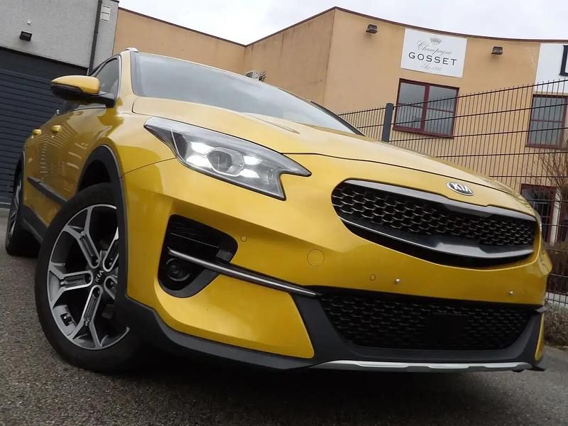 Jaune Occasion 2020 Kia XCeed Launch Edition SUV | 15 800 € (Bon prix) - Image 1/4