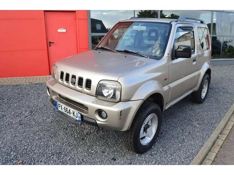 Gris Occasion 2004 Suzuki Jimny SUV | 8 900 € (Prix juste) - Image 1/4