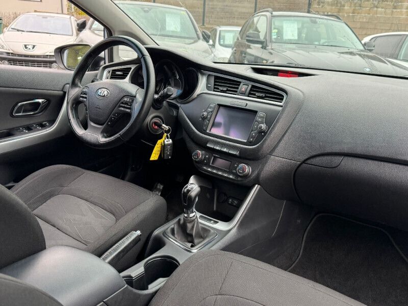 Occasion Kia Ceed Active 136 ch (100 kW) 2015 Citadine