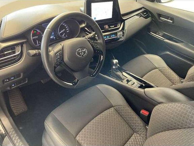Utilisé 2023 Toyota C-HR Design SUV | 23 990 € (Prix juste) - Image 1/1