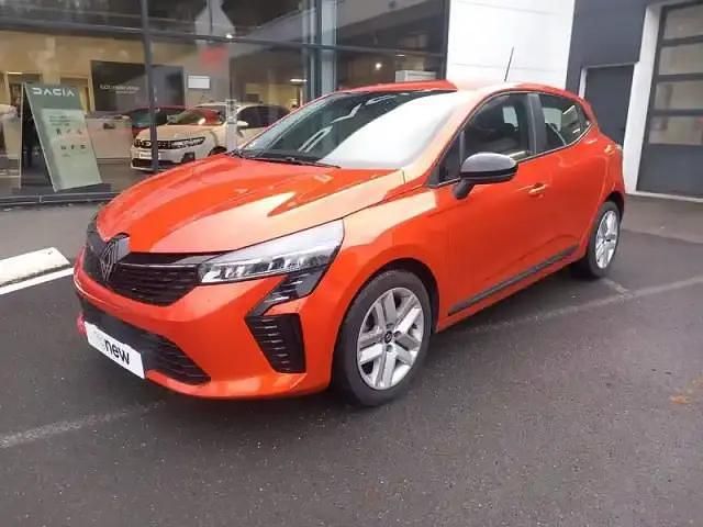 Orange valencia Occasion 2024 Renault Clio V SE Berline | 14 390 € (Bon prix) - Image 1/4