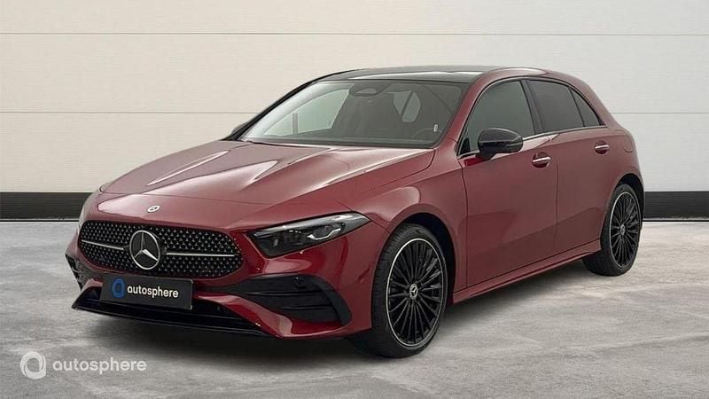 Rouge Utilisé 2023 Mercedes A250 AMG line Berline | 45 999 € - Image 1/4
