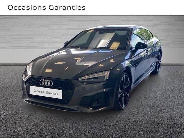 Gris daytona nacré Nouvelle 2025 Audi A5 Sportback S-Line | 60 986 € (Prix cher) - Image 1/4