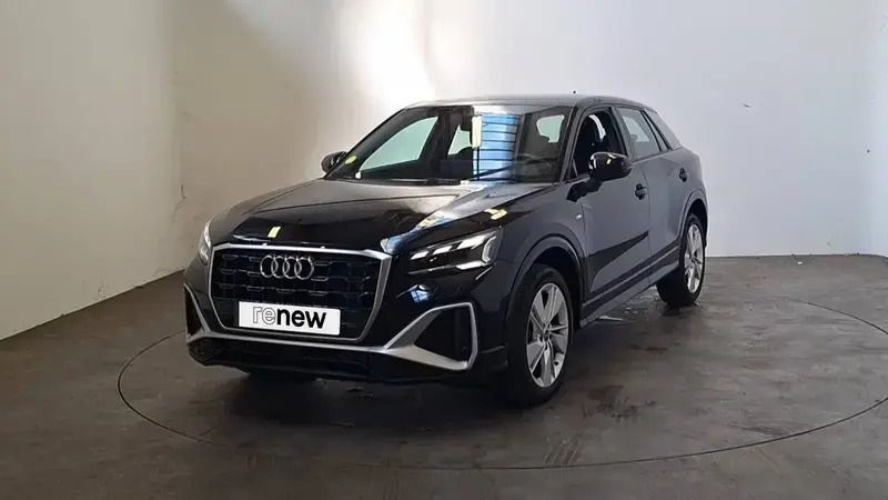 Noir Utilisé 2022 Audi Q2 S-Line SUV | 29 690 € (Prix juste) - Image 1/4