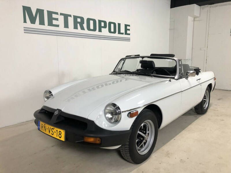 Blanc Utilisé 1977 MG B Cabriolet | 11 800 € - Image 1/4