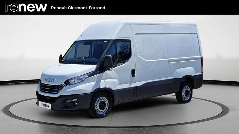 Blanc Utilisé 2022 Iveco Daily Van | 25 990 € - Image 1/4