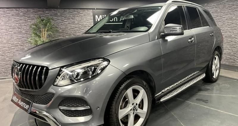 Gris Utilisé 2018 Mercedes GLE400 SUV | 33 990 € - Image 1/4