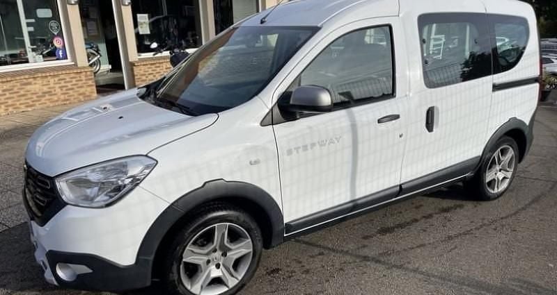 Utilisé 2018 Dacia Dokker Stepway Van | 12 990 € (Prix assez cher) - Image 1/4