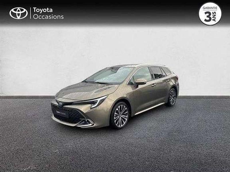 Utilisé 2024 Toyota Corolla Design | 28 480 € (Prix juste) - Image 1/1