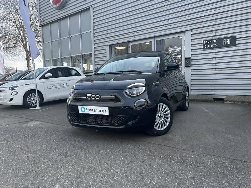 Onyx black Utilisé 2024 Fiat 500e Citadine | 32 490 € - Image 1/4