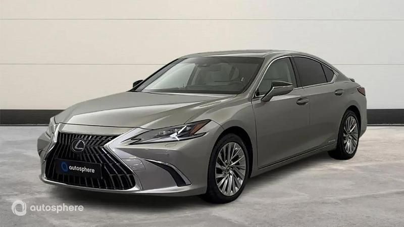 Utilisé 2022 Lexus ES300 Executive Line Berline | 44 990 € - Image 1/4