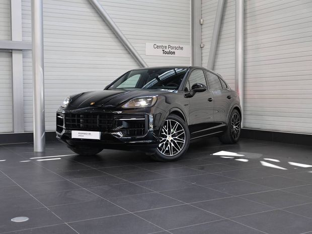 Noir Utilisé 2024 Porsche Cayenne SUV | 124 990 € - Image 1/2