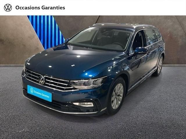 Nouvelle 2024 VW Passat Life Break | 33 900 € (Prix juste) - Image 1/4