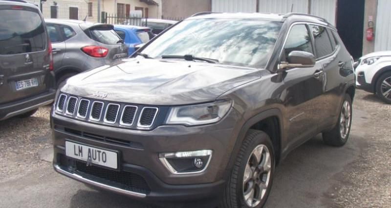 Gris Utilisé 2018 Jeep Compass Limited SUV | 13 990 € (Prix juste) - Image 1/4