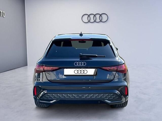 Occasion Audi A3 S-Line 116 ch (85 kW) 2025 Noir mythic métallisé