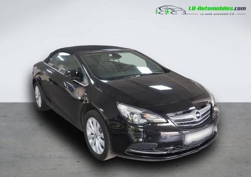 Utilisé 2018 Opel Cascada Cabriolet | 20 900 € (Prix juste) - Image 1/4