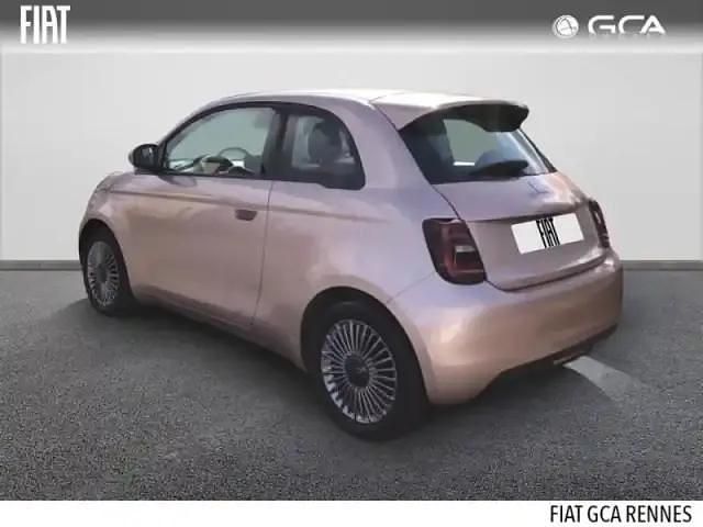 Occasion Fiat 500e 2023 Rose gold métal Berline