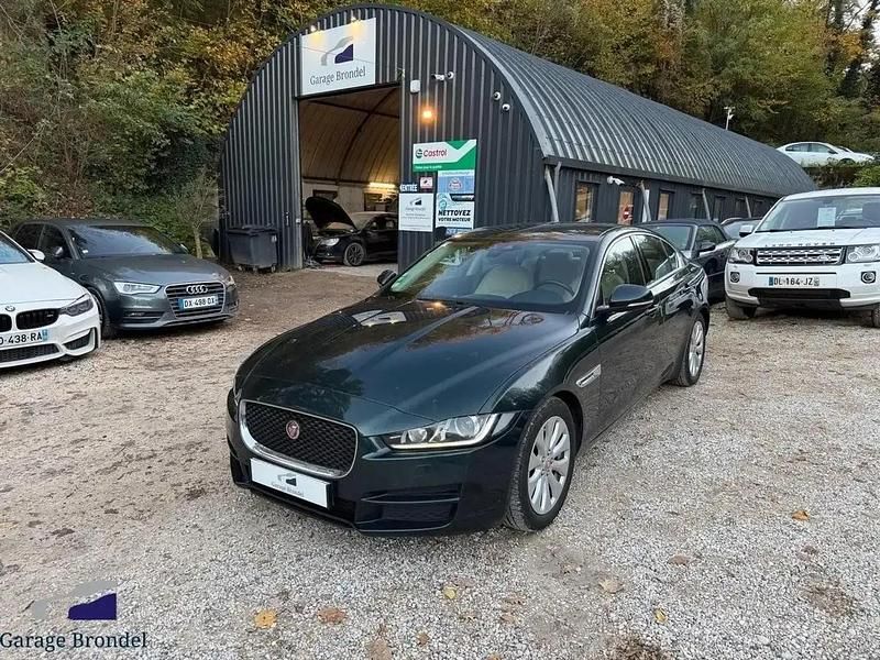 Vert Occasion 2015 Jaguar XE Berline | 17 000 € (Prix juste) - Image 1/4