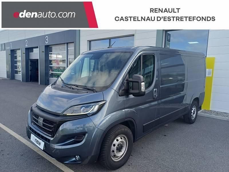 Gris Utilisé 2023 Fiat Ducato Lounge Van | 28 500 € (Bon prix) - Image 1/4